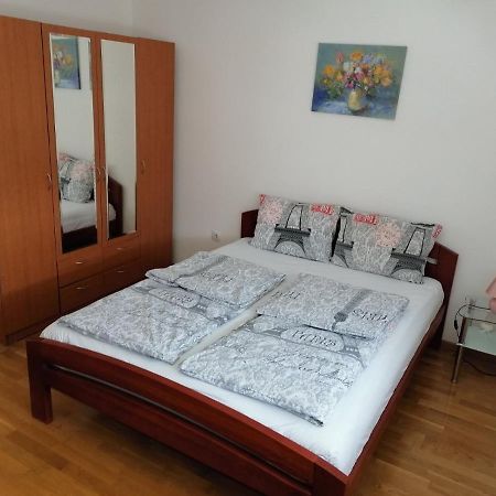 Paris Apartment -Free Private Parking Novi Sad Exterior foto